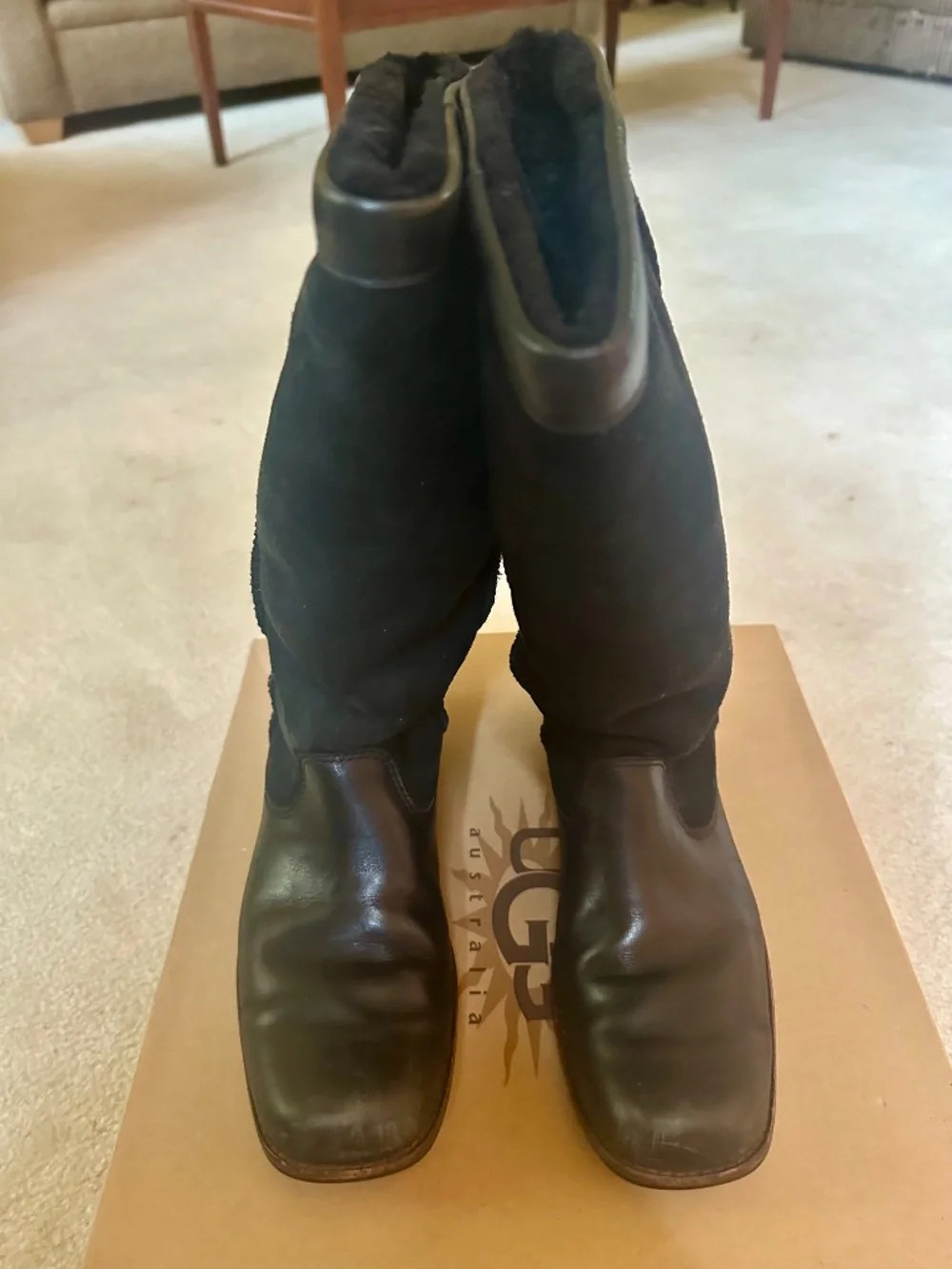 UGG Australia Brookfield Tall 5594 Black Shearling Boots – Women’s 7